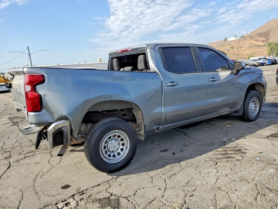 2023 CHEVROLET SILVERADO C1500 LT 3