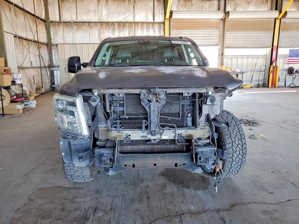 2017 NISSAN TITAN PRO-4X 5
