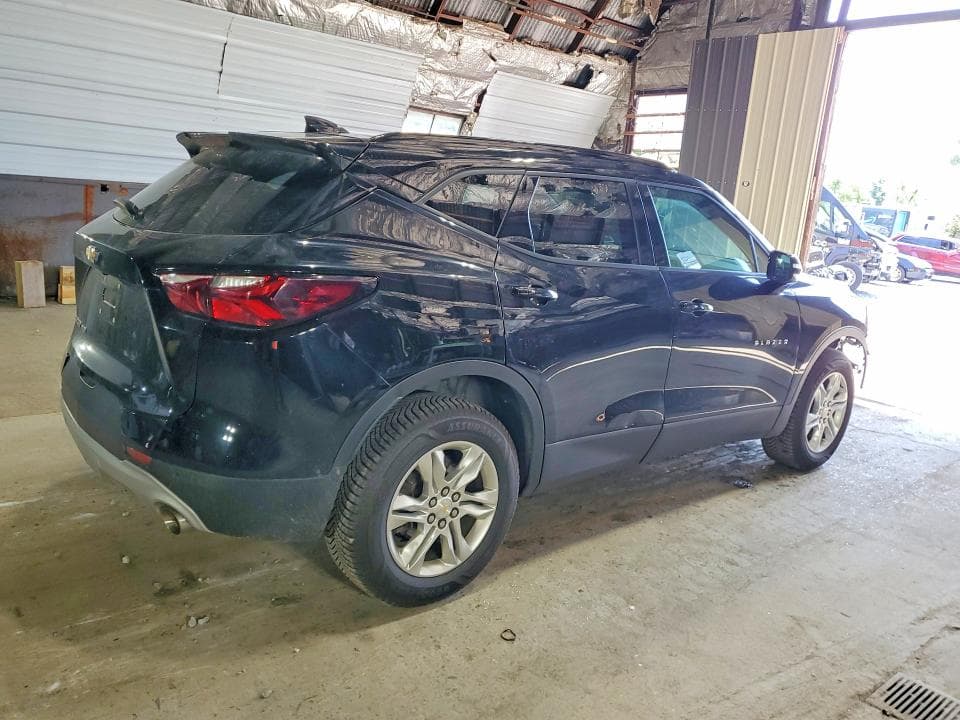 2021 CHEVROLET BLAZER 2LT 3
