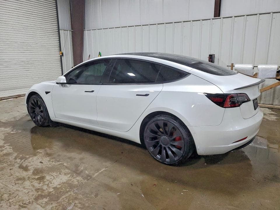 2022 TESLA MODEL 3 2