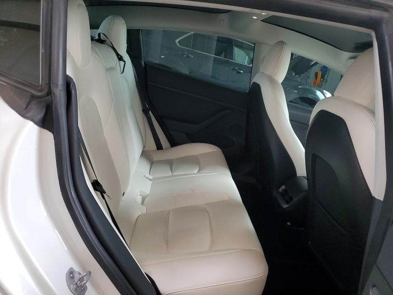 2022 TESLA MODEL 3 10