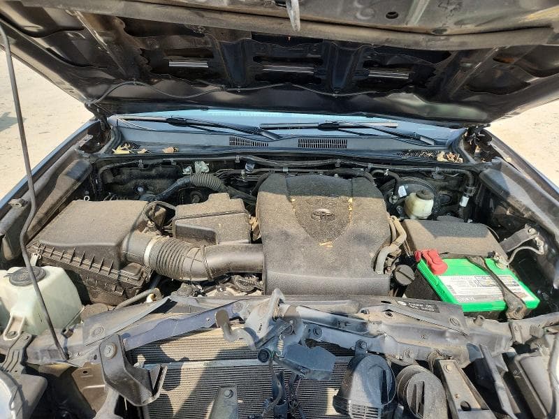 2018 TOYOTA TACOMA TRD SPORT 11
