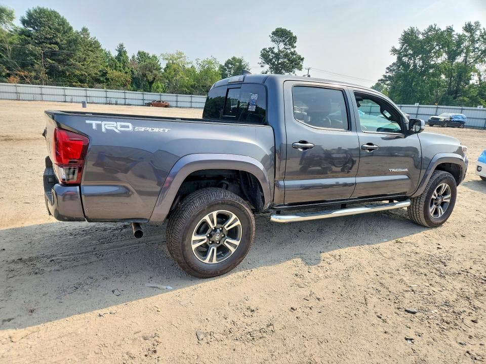 2018 TOYOTA TACOMA TRD SPORT 3
