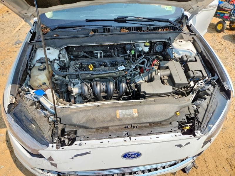 2018 FORD FUSION SE 11