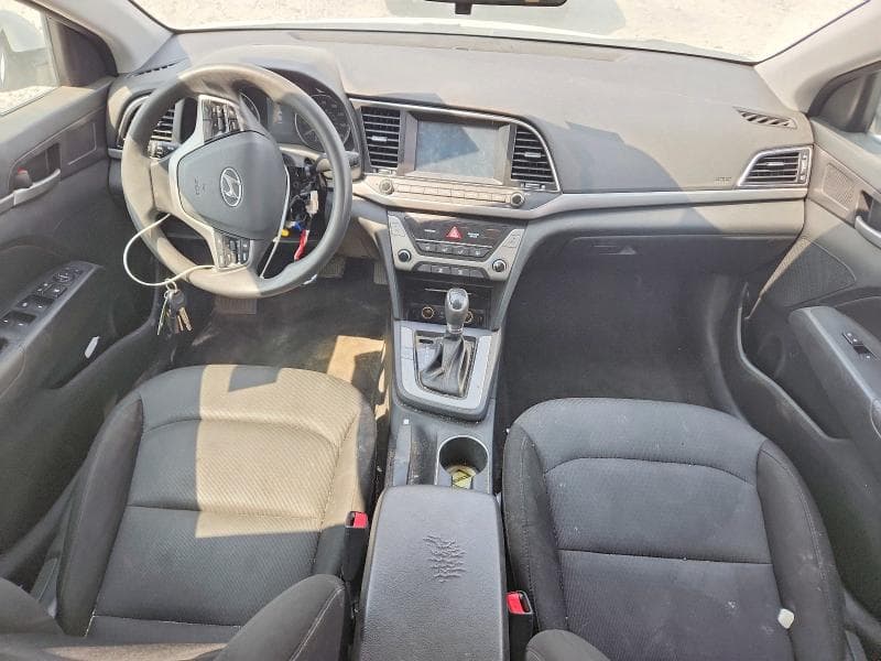 2018 HYUNDAI ELANTRA SEL 8