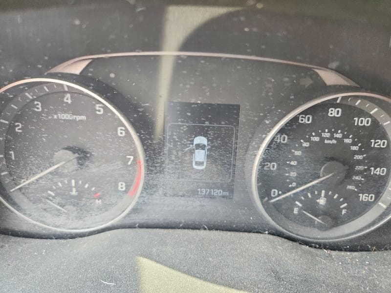 2018 HYUNDAI ELANTRA SEL 9