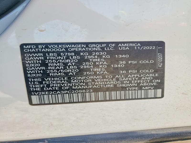 2023 VOLKSWAGEN ATLAS CROSS SPORT SE 13