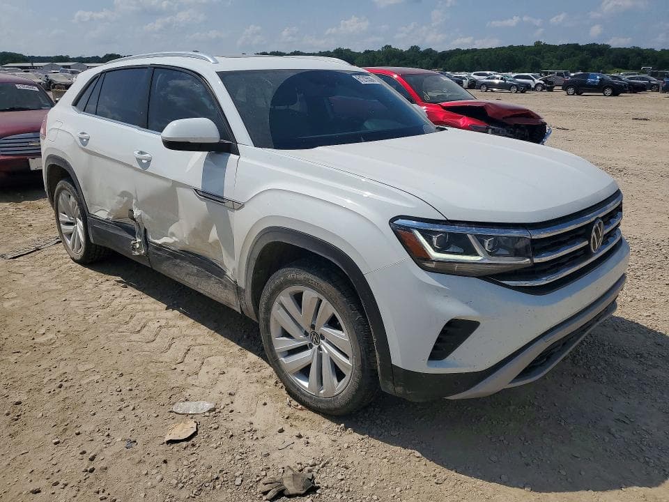 2023 VOLKSWAGEN ATLAS CROSS SPORT SE 4