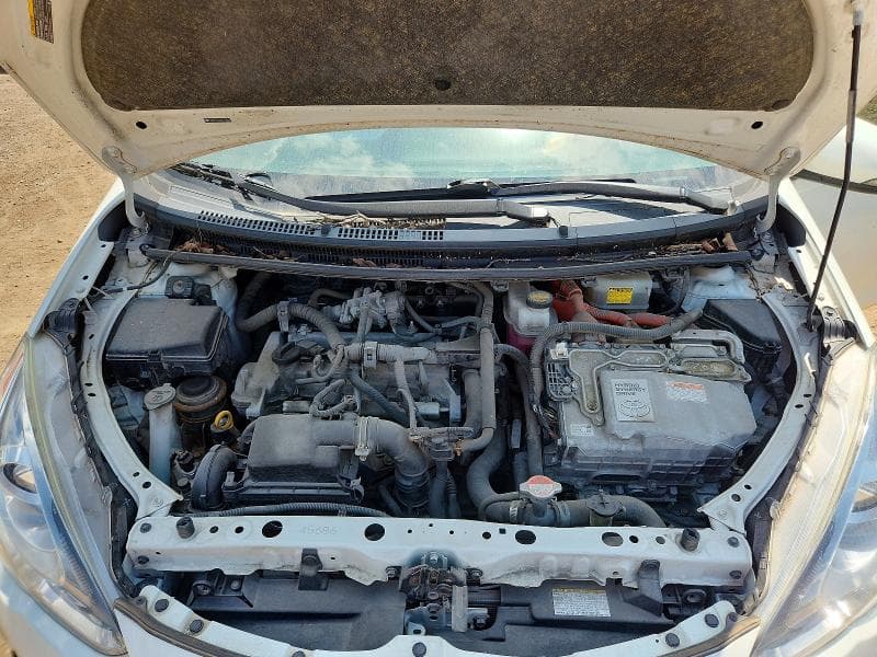 2016 TOYOTA PRIUS C TWO TWO 11