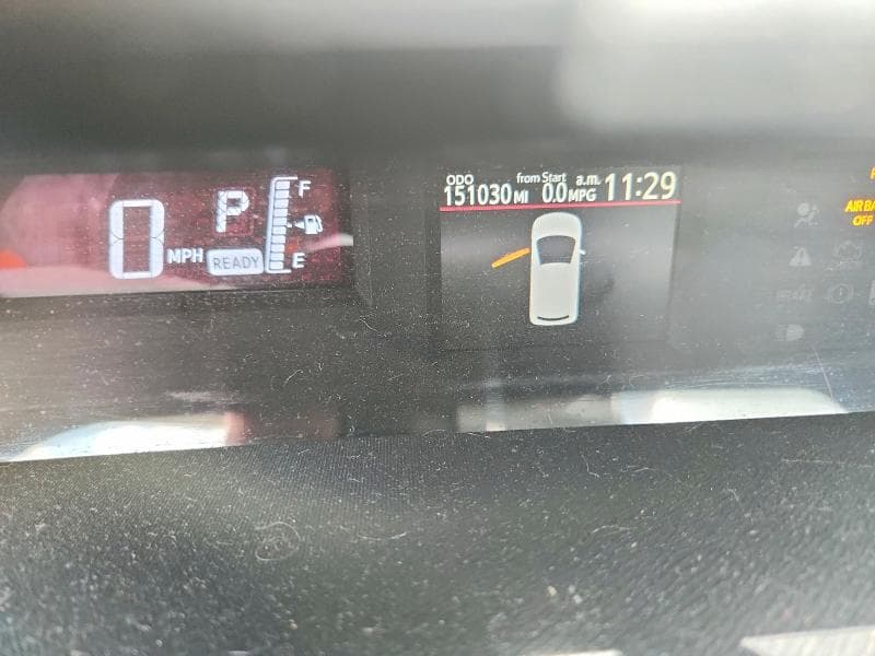 2016 TOYOTA PRIUS C TWO TWO 9