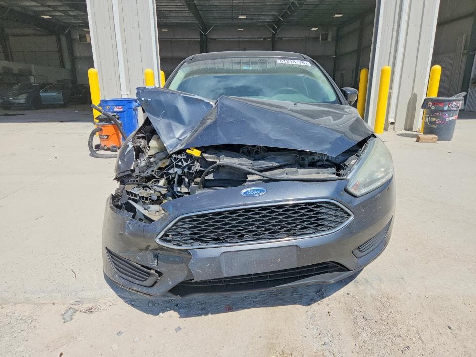 2017 FORD FOCUS 5