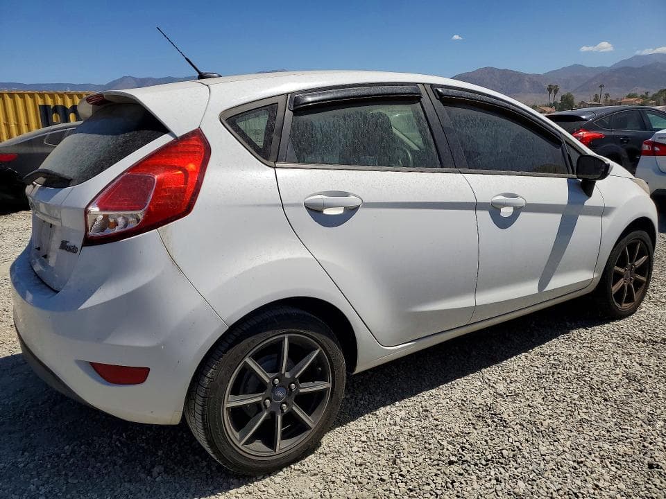 2017 FORD FIESTA SE 3