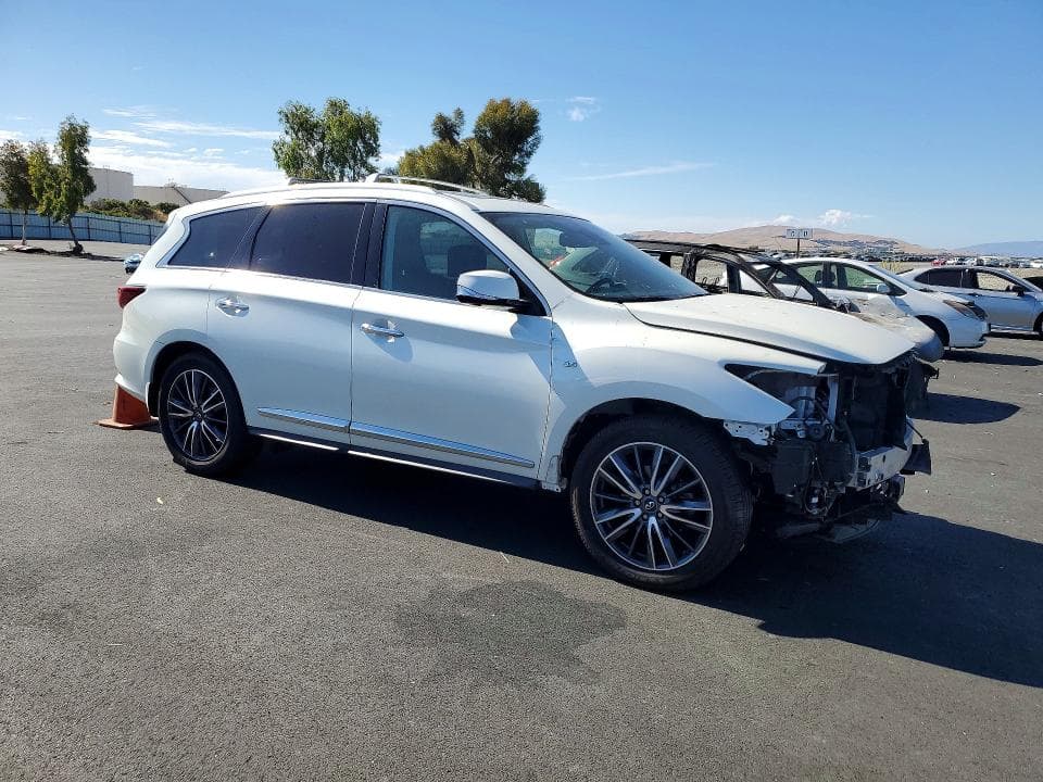 2019 INFINITI QX60 LUXE 4