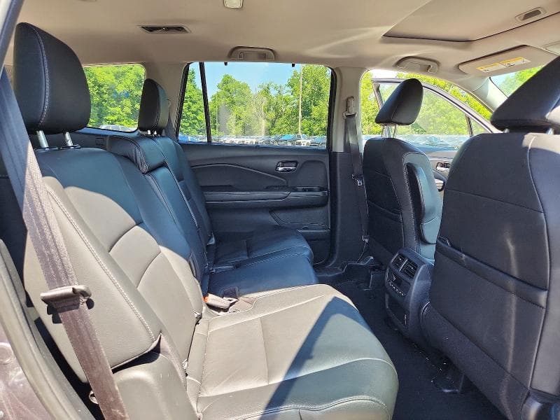 2022 HONDA PILOT SE 11