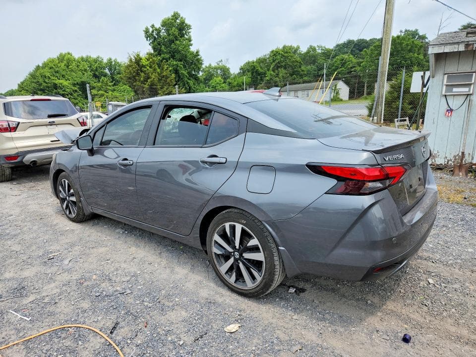 2022 NISSAN VERSA SR 2