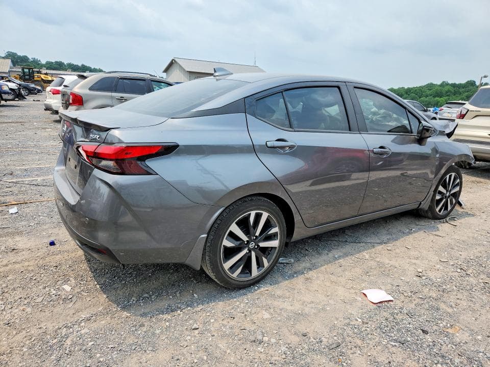 2022 NISSAN VERSA SR 3