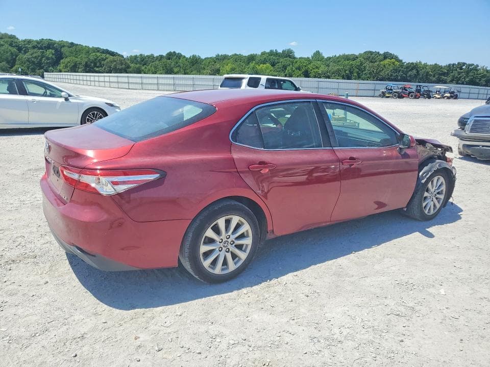 2018 TOYOTA CAMRY LE LE 3
