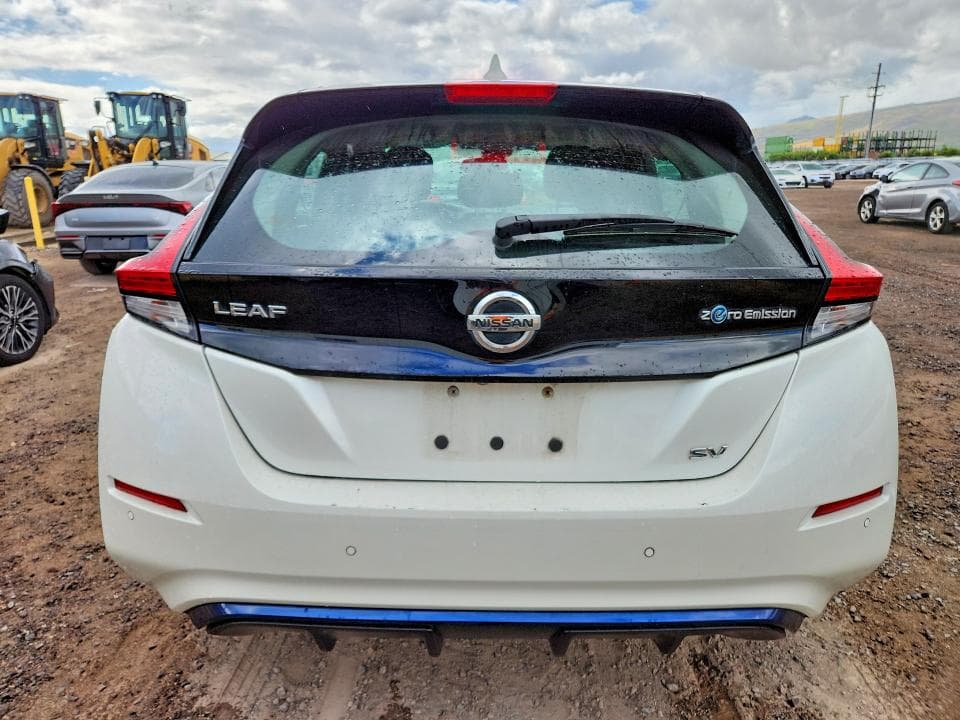 2021 NISSAN LEAF SV 6