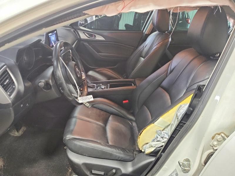 2018 MAZDA 3 TOURING 7