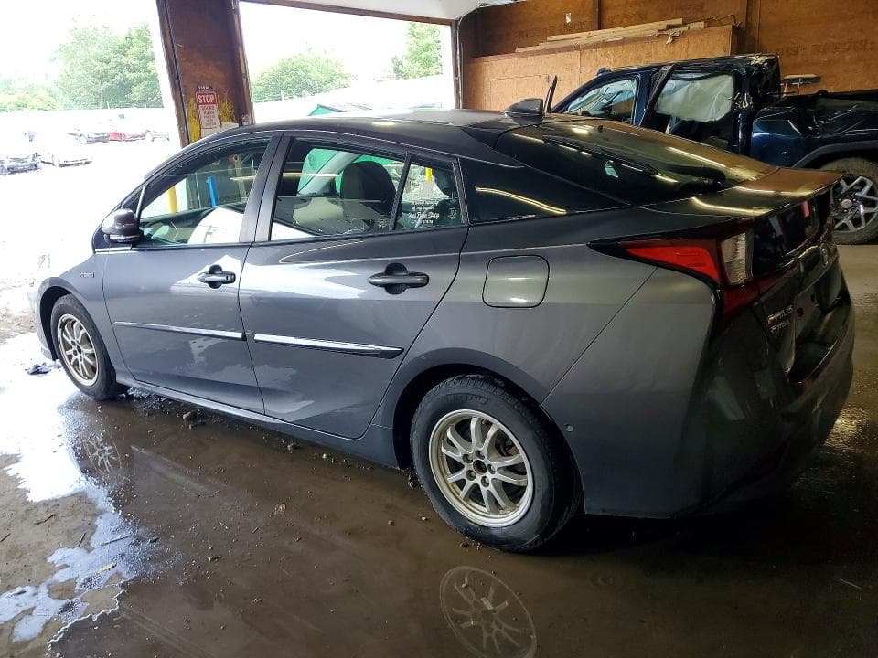 2020 TOYOTA PRIUS LE AWD-E 2