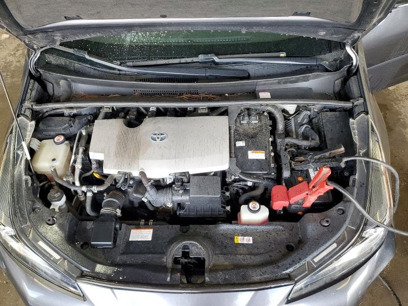2020 TOYOTA PRIUS LE AWD-E 11