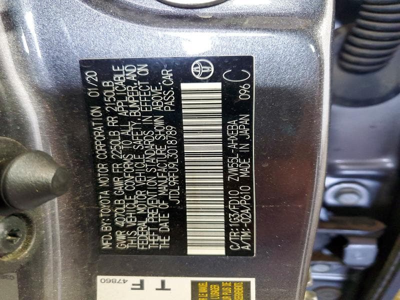 2020 TOYOTA PRIUS LE AWD-E 12