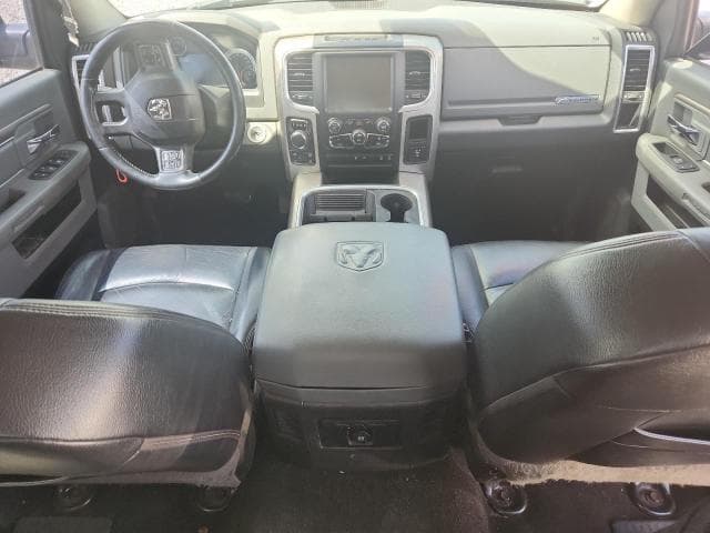 2017 RAM 1500 SLT 8