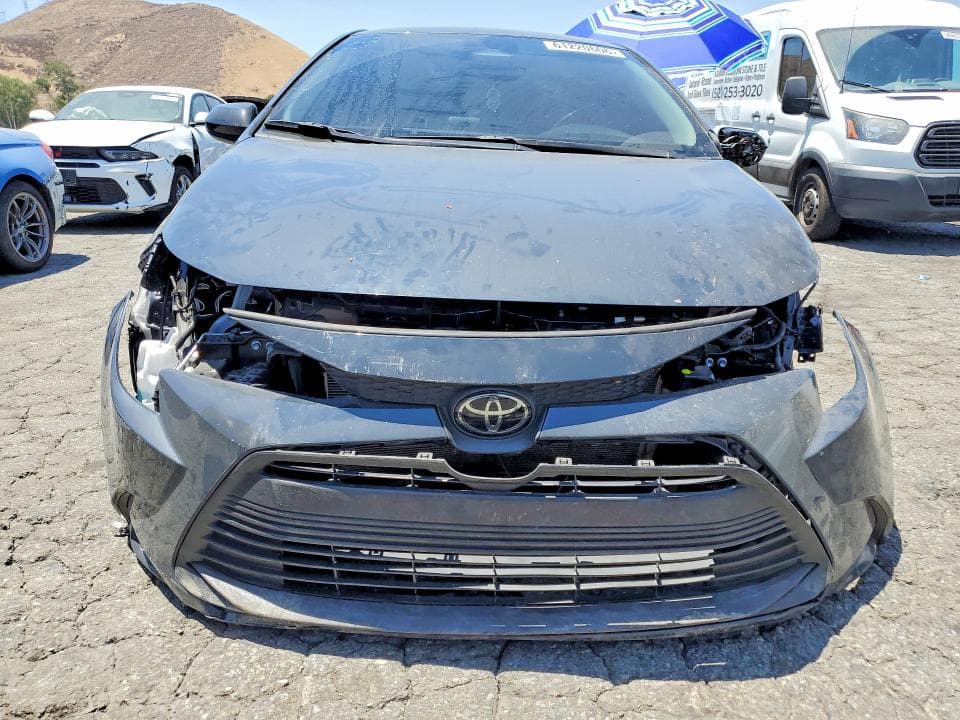 2025 TOYOTA COROLLA LE 5