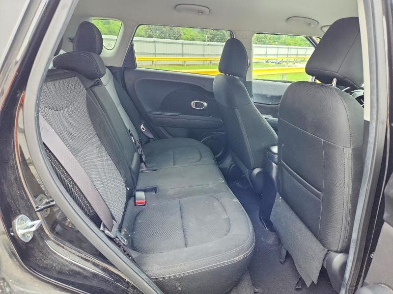 2018 KIA SOUL + 11