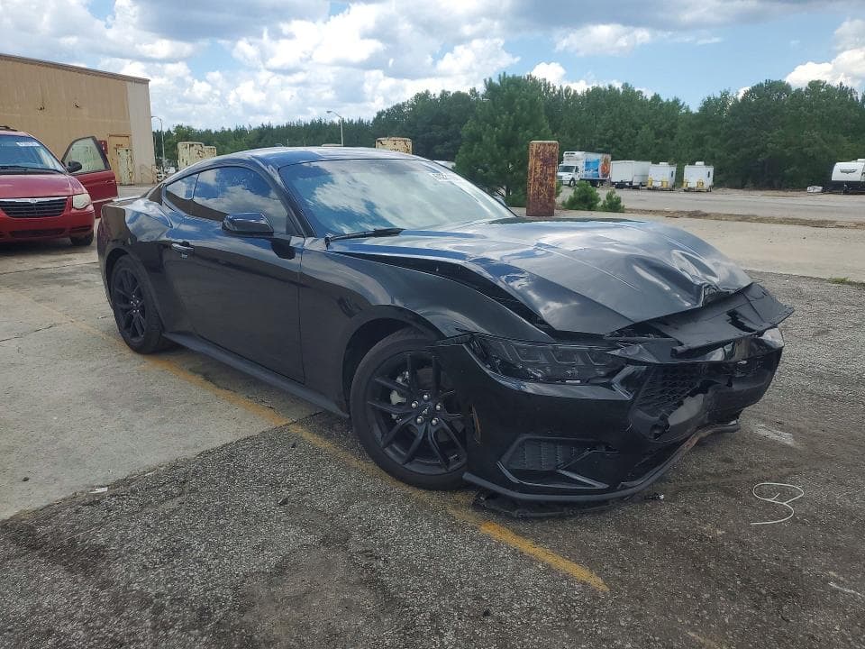 2025 FORD MUSTANG 4