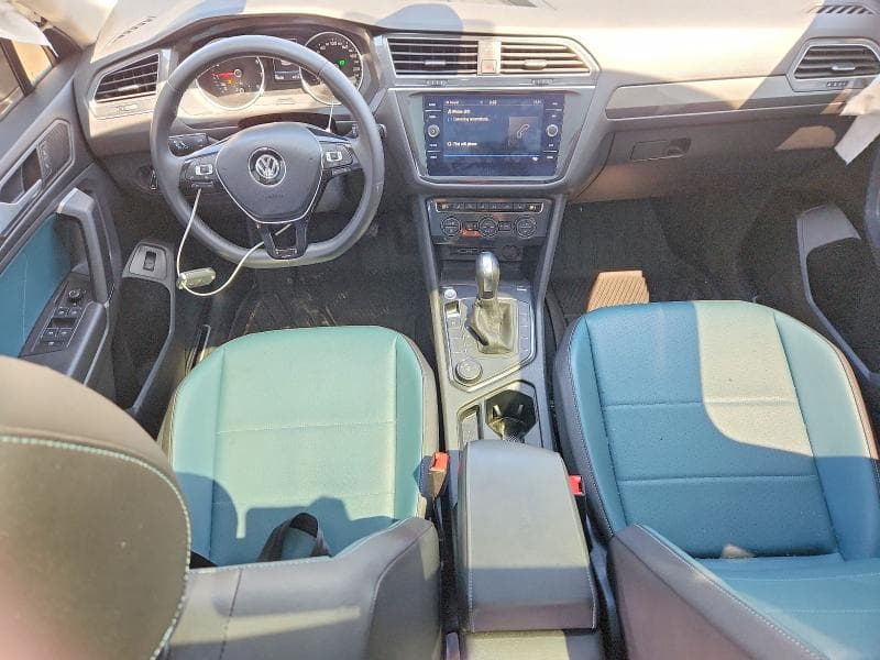 2020 VOLKSWAGEN TIGUAN SE 8