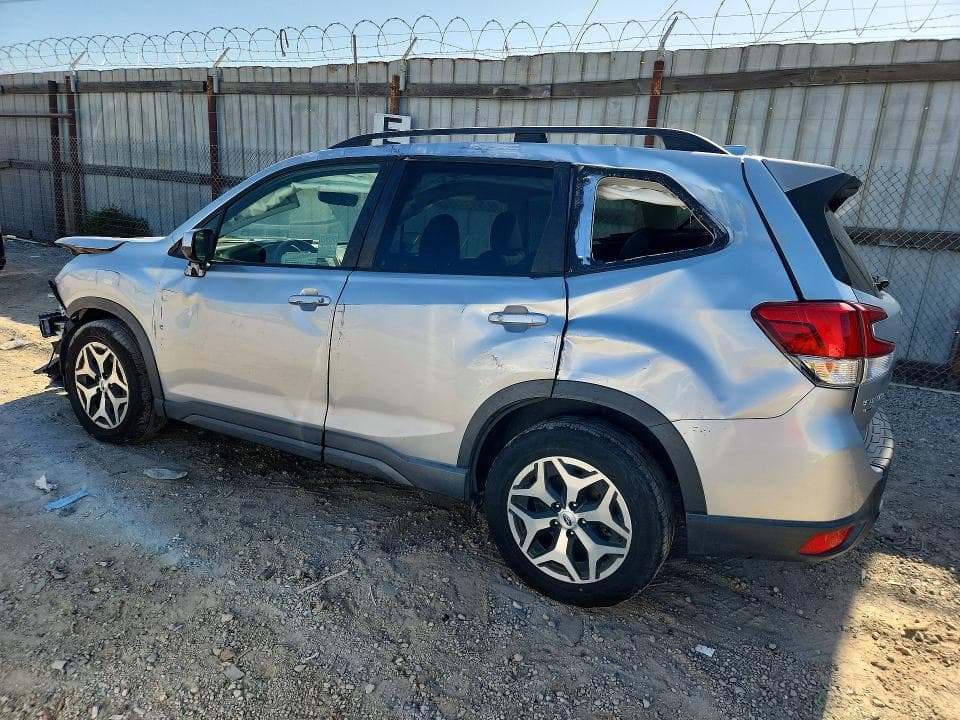 2020 SUBARU FORESTER PREMIUM PREMIUM 2
