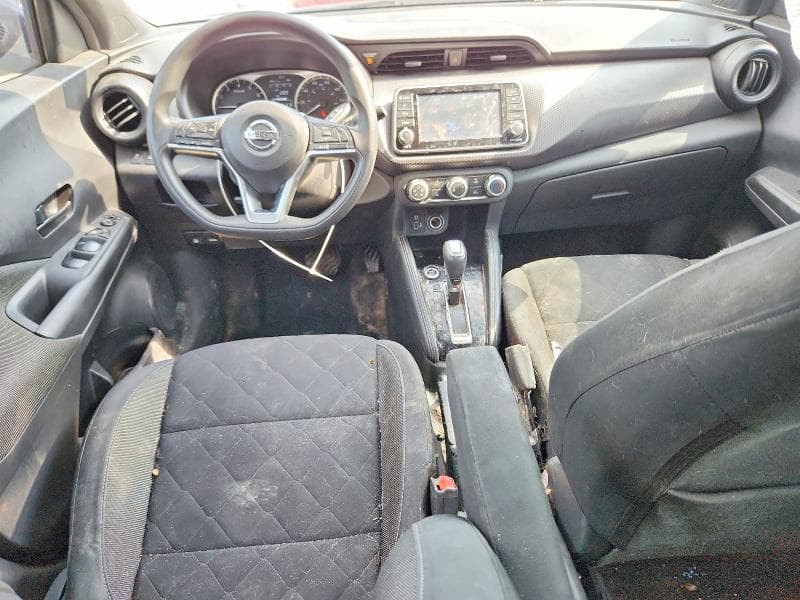 2019 NISSAN KICKS S 8