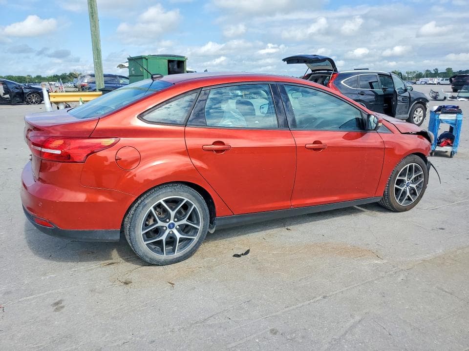 2018 FORD FOCUS SEL 3
