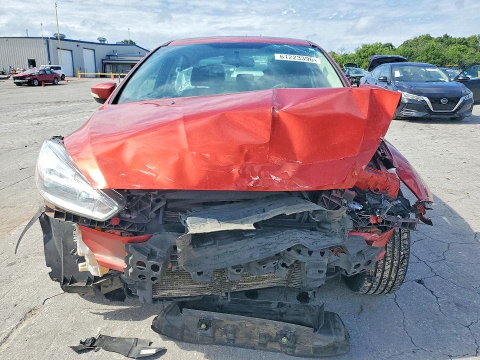 2018 FORD FOCUS SEL 5