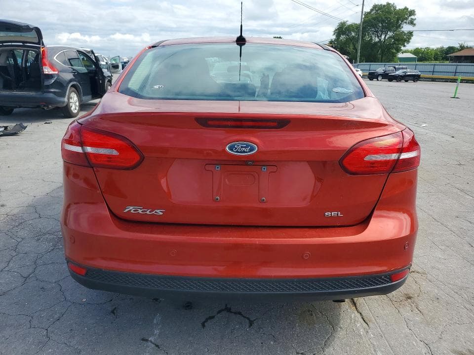 2018 FORD FOCUS SEL 6