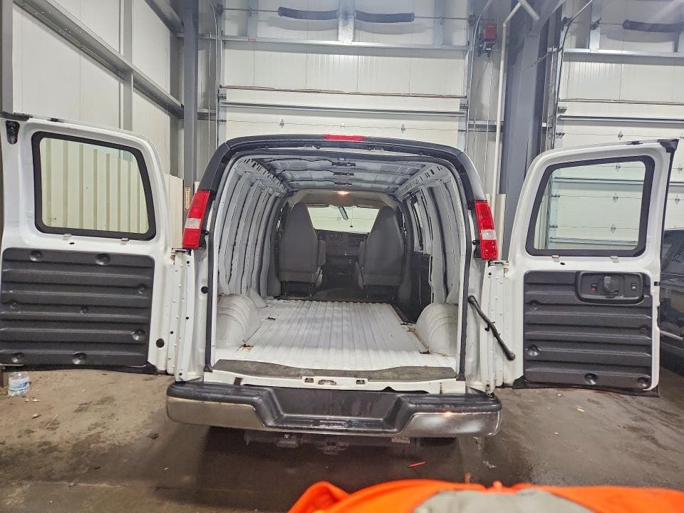 2025 CHEVROLET EXPRESS G3500 6
