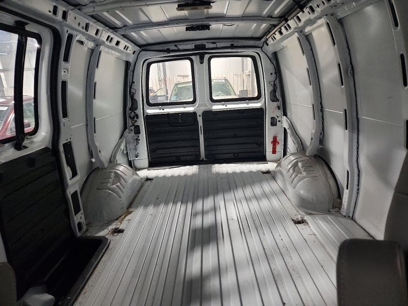2025 CHEVROLET EXPRESS G3500 10