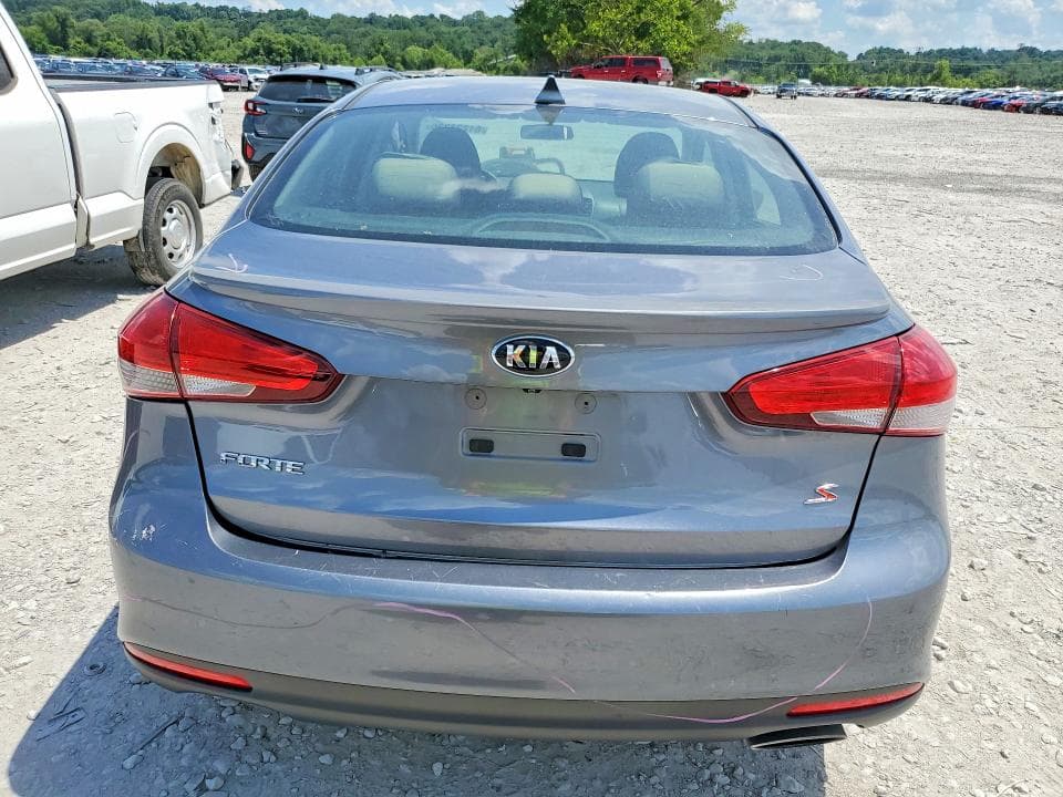 2018 KIA FORTE S 6
