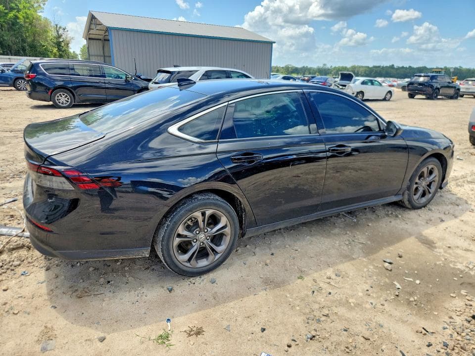 2023 HONDA ACCORD EX 3