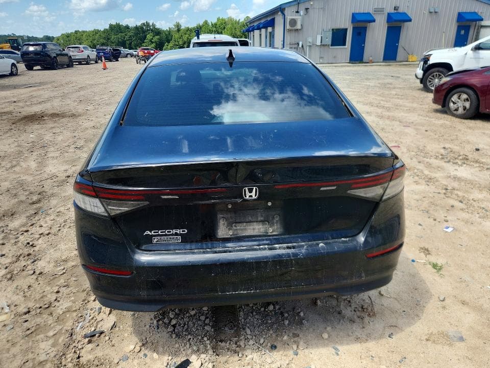 2023 HONDA ACCORD EX 6