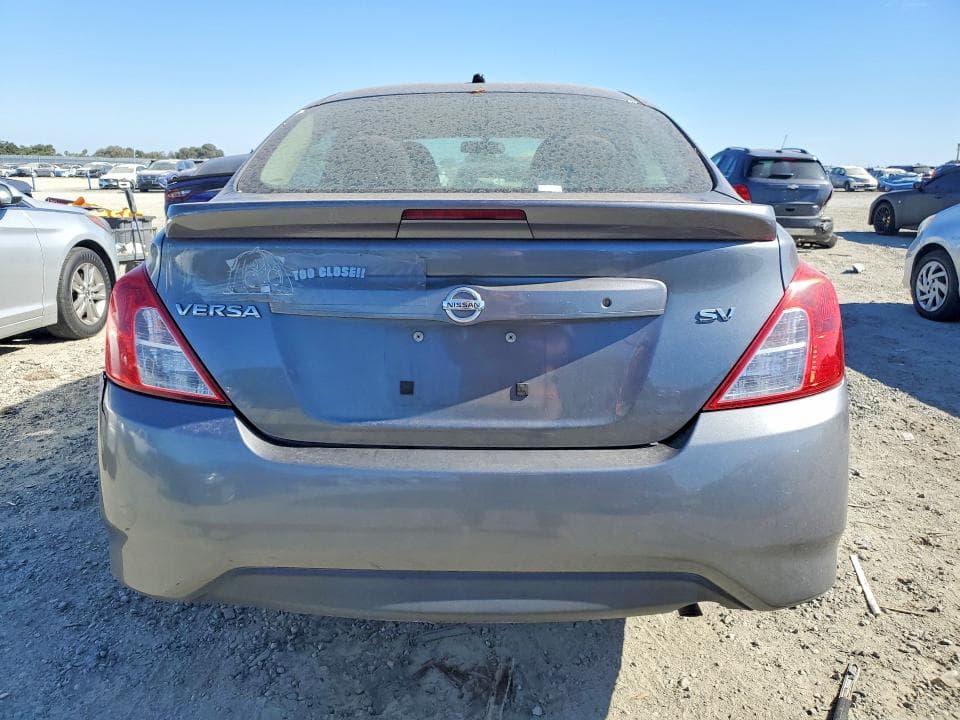 2018 NISSAN VERSA SV 6