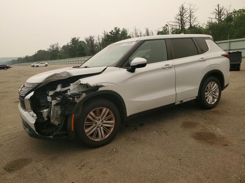 2022 MITSUBISHI OUTLANDER ES - 1
