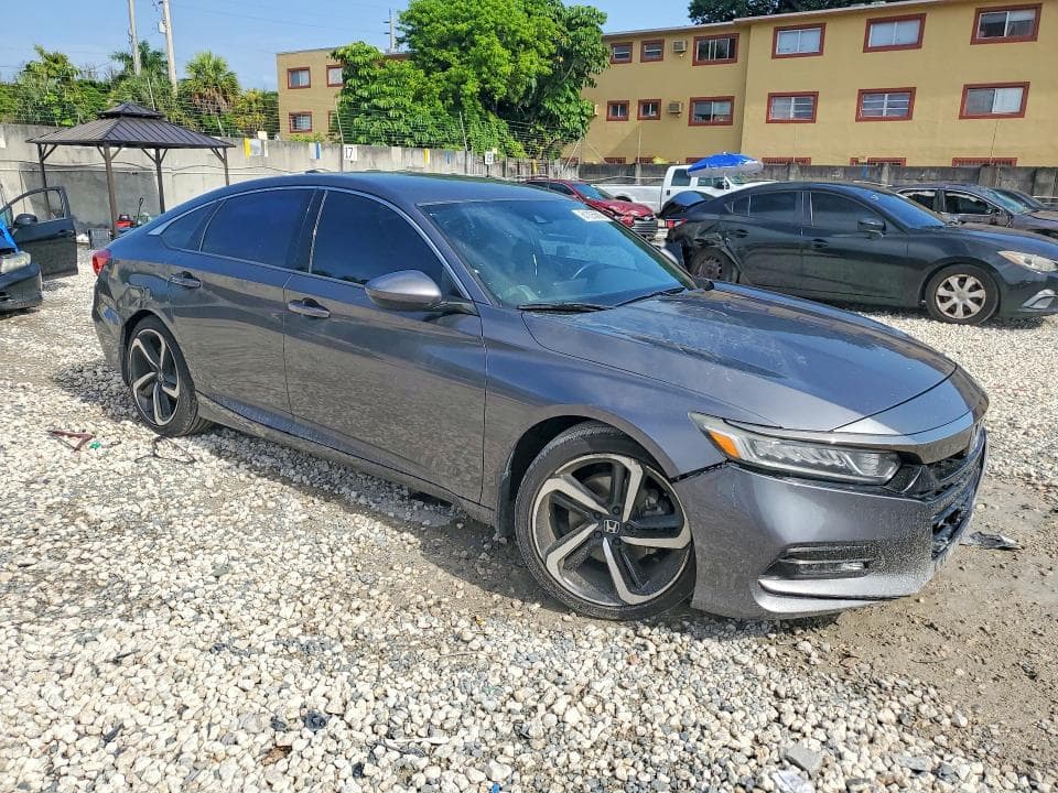 2018 HONDA ACCORD SPORT 4