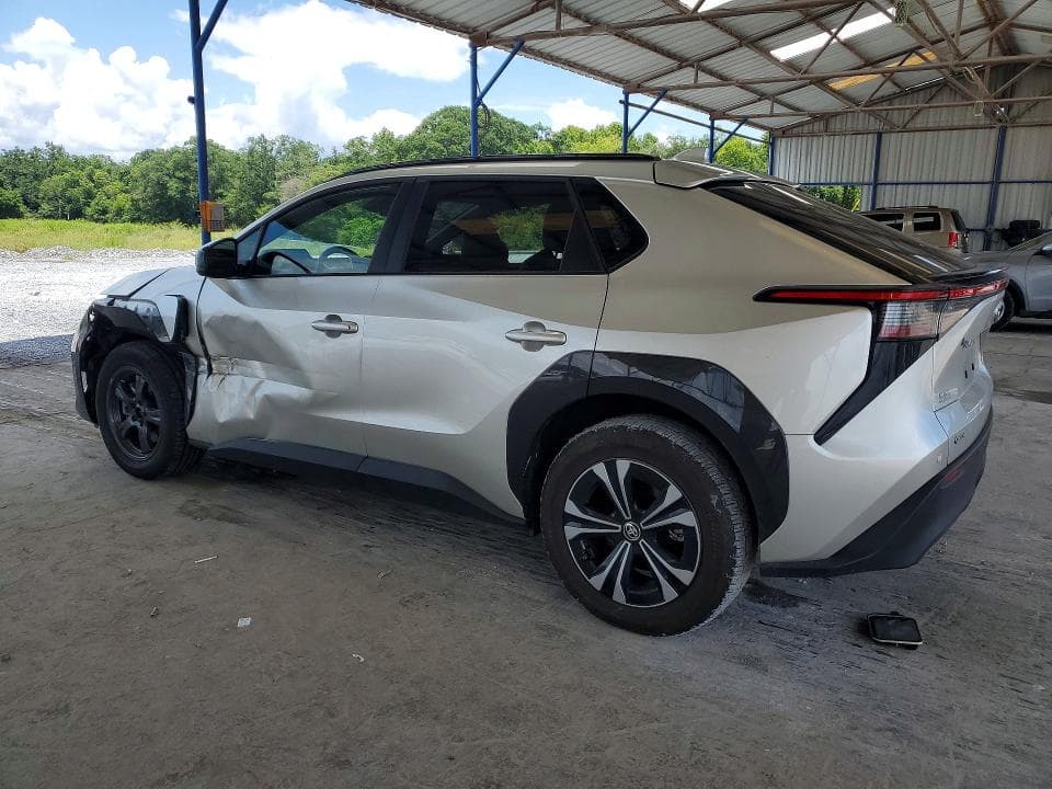 2024 TOYOTA BZ4X XLE 2