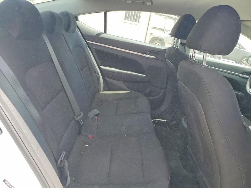 2019 HYUNDAI ELANTRA SEL 10