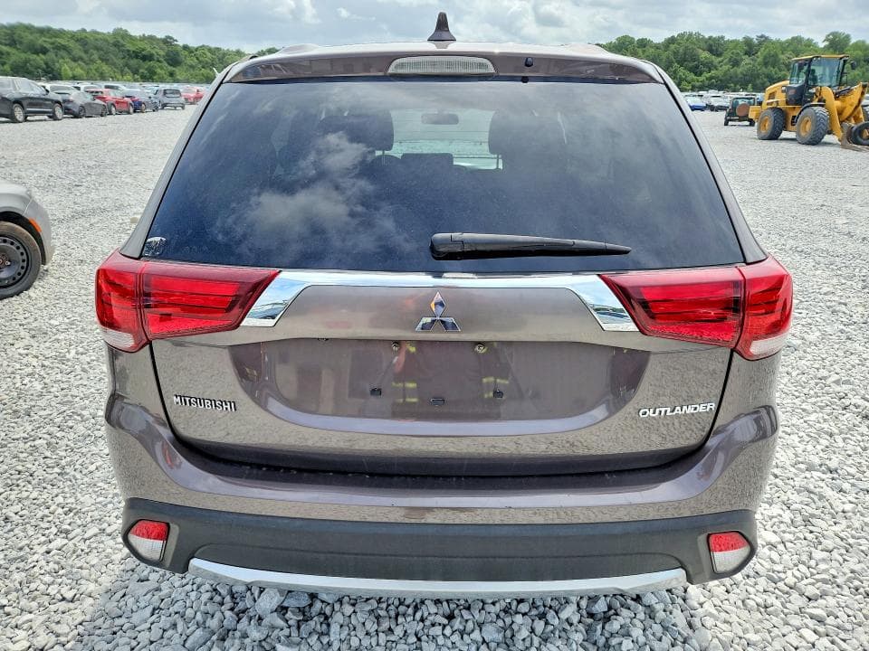 2018 MITSUBISHI OUTLANDER ES ES 6
