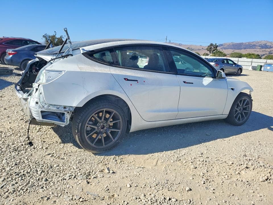 2023 TESLA MODEL 3 3