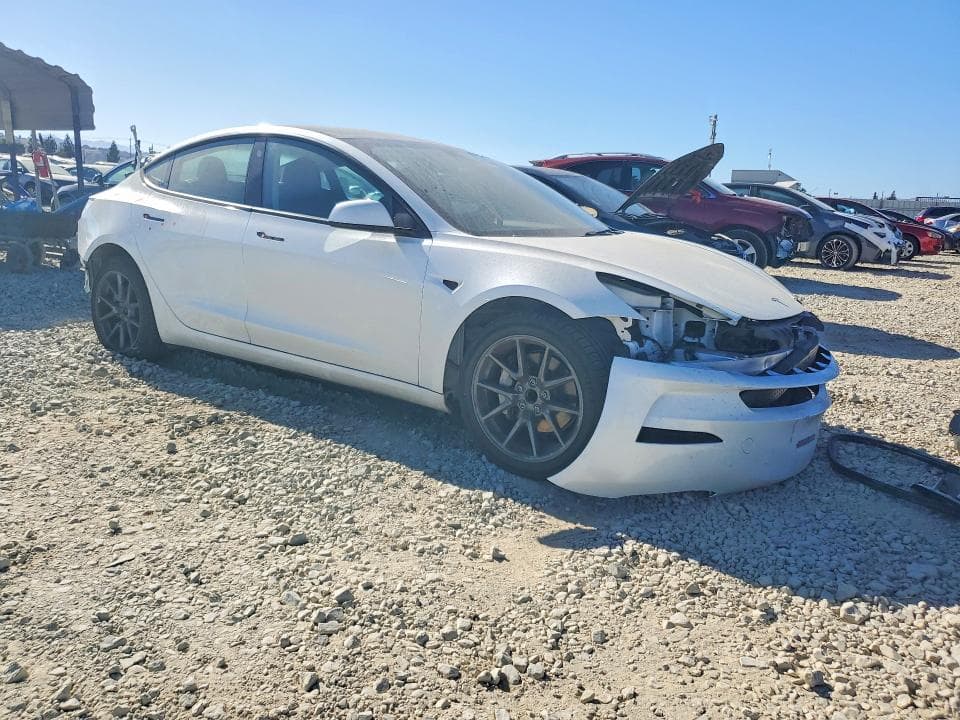 2023 TESLA MODEL 3 4