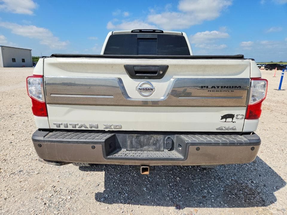 2017 NISSAN TITAN XD PLATINUM RESERVE 6
